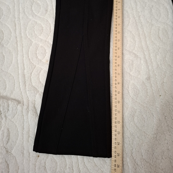 Paige Womens Zipper Fly High Rise   Black  Crop Flare Leg Size 26 - Picture 7 of 10